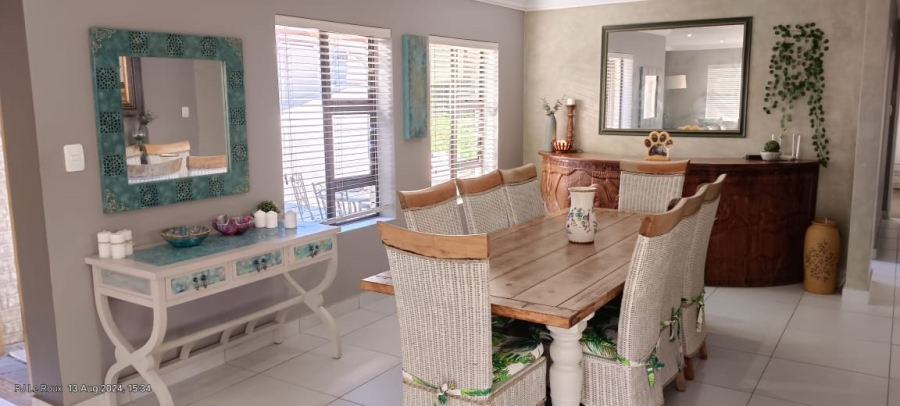 3 Bedroom Property for Sale in Seemeeu Park Western Cape